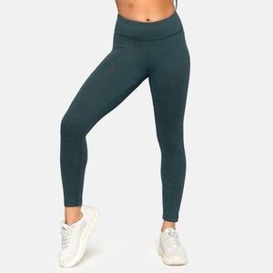 Outdoor voices green techsweat leggings